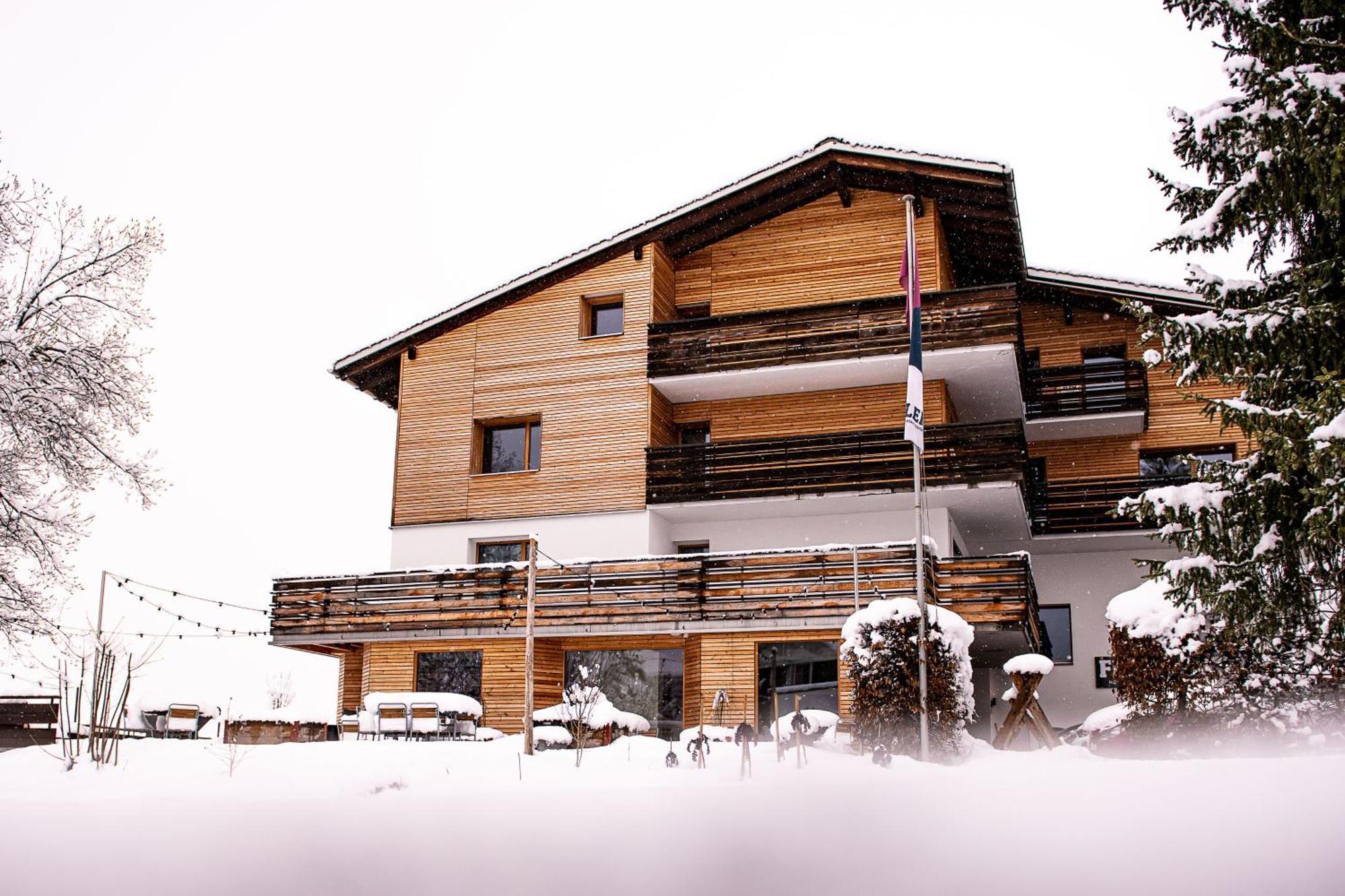 Flem Mountain Lodge Φιλμς Εξωτερικό φωτογραφία